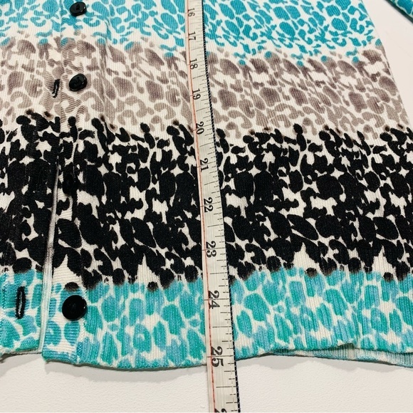 Joseph A cardigan with artsy print women’s size medium M - Picture 7 of 7